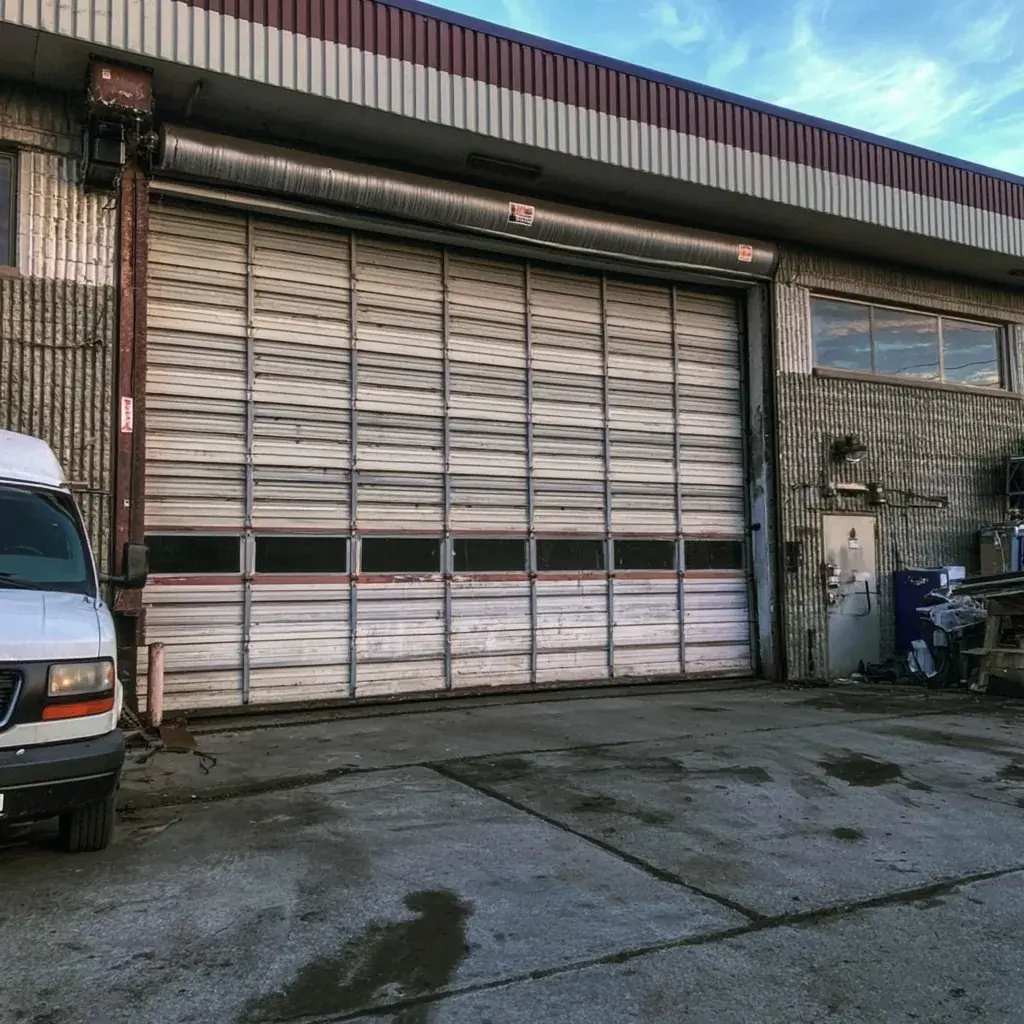 Garage door guides and local advice for Noblesville, IN